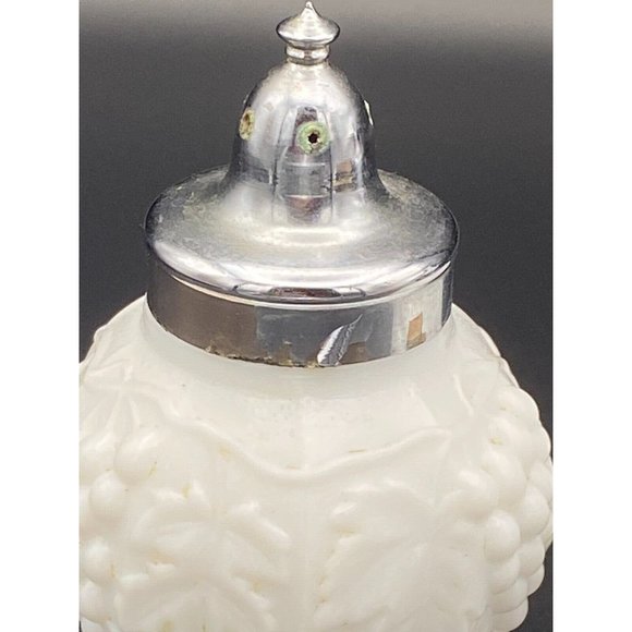 Imperial Milk Glass Salt & Pepper Shaker Set - Grape & Leaf Pattern - Picture 7 of 10
